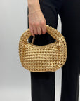 Borsa intrecciata fatta a mano