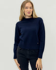 Maglione con collo alto morbido – Comfort e stile essenziale
