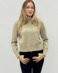Maglione con collo alto morbido – Comfort e stile essenziale