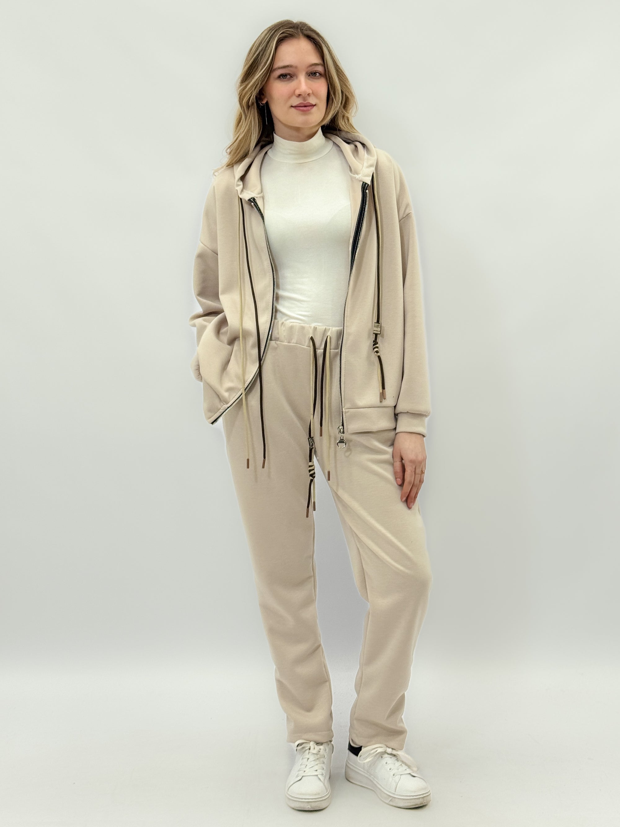 Completo Felpa con Zip e Pantalone Jogger