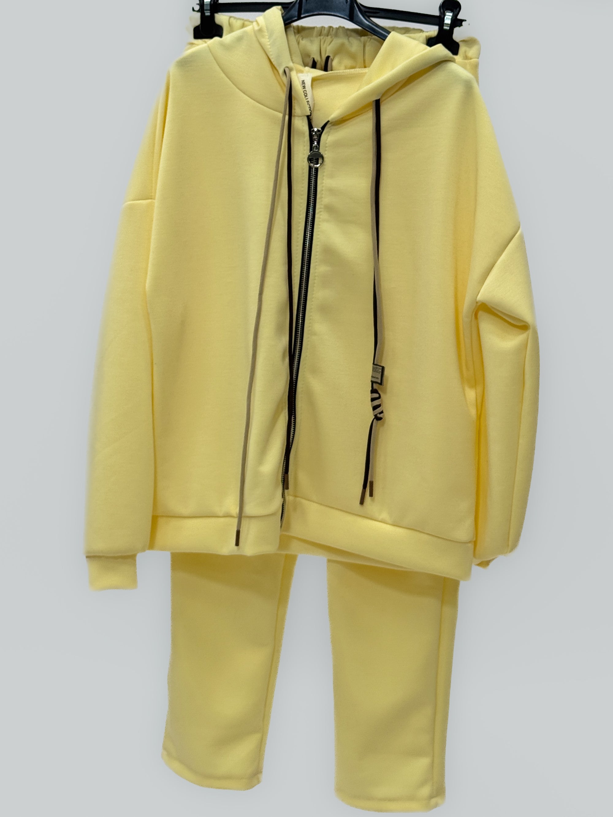 Completo Felpa con Zip e Pantalone Jogger