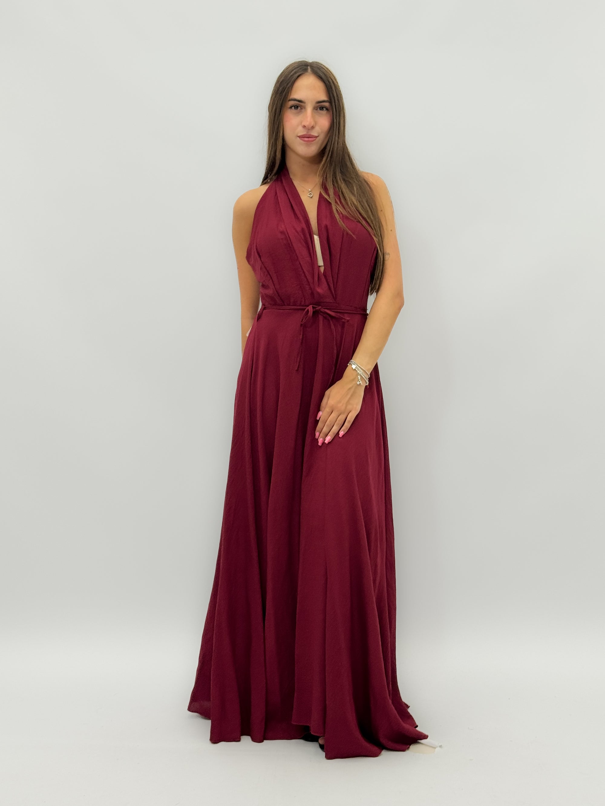 Abito lungo scollo halter