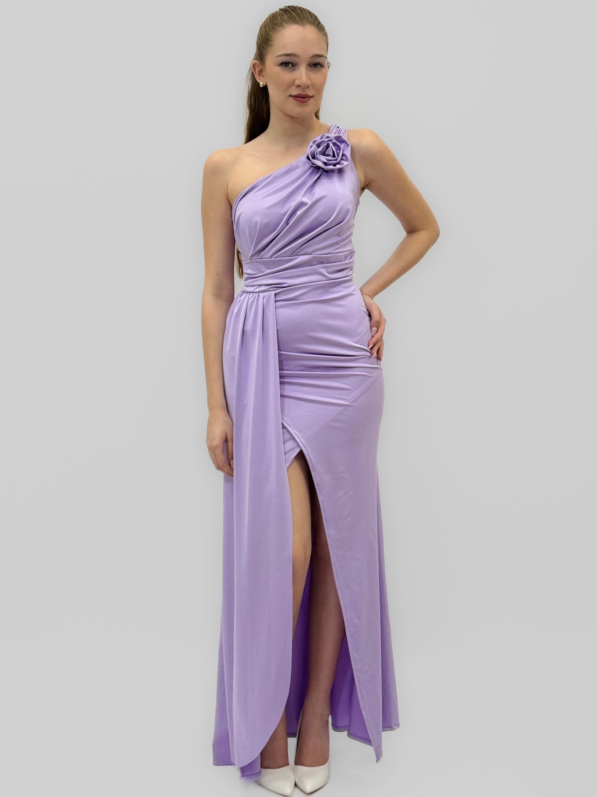 Abito Lungo Monospalla con Rosa e Spacco – Elegante