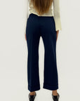 Pantaloni blu eleganti con risvolto – Linea dritta e stile raffinato