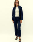 Pantaloni blu eleganti con risvolto – Linea dritta e stile raffinato