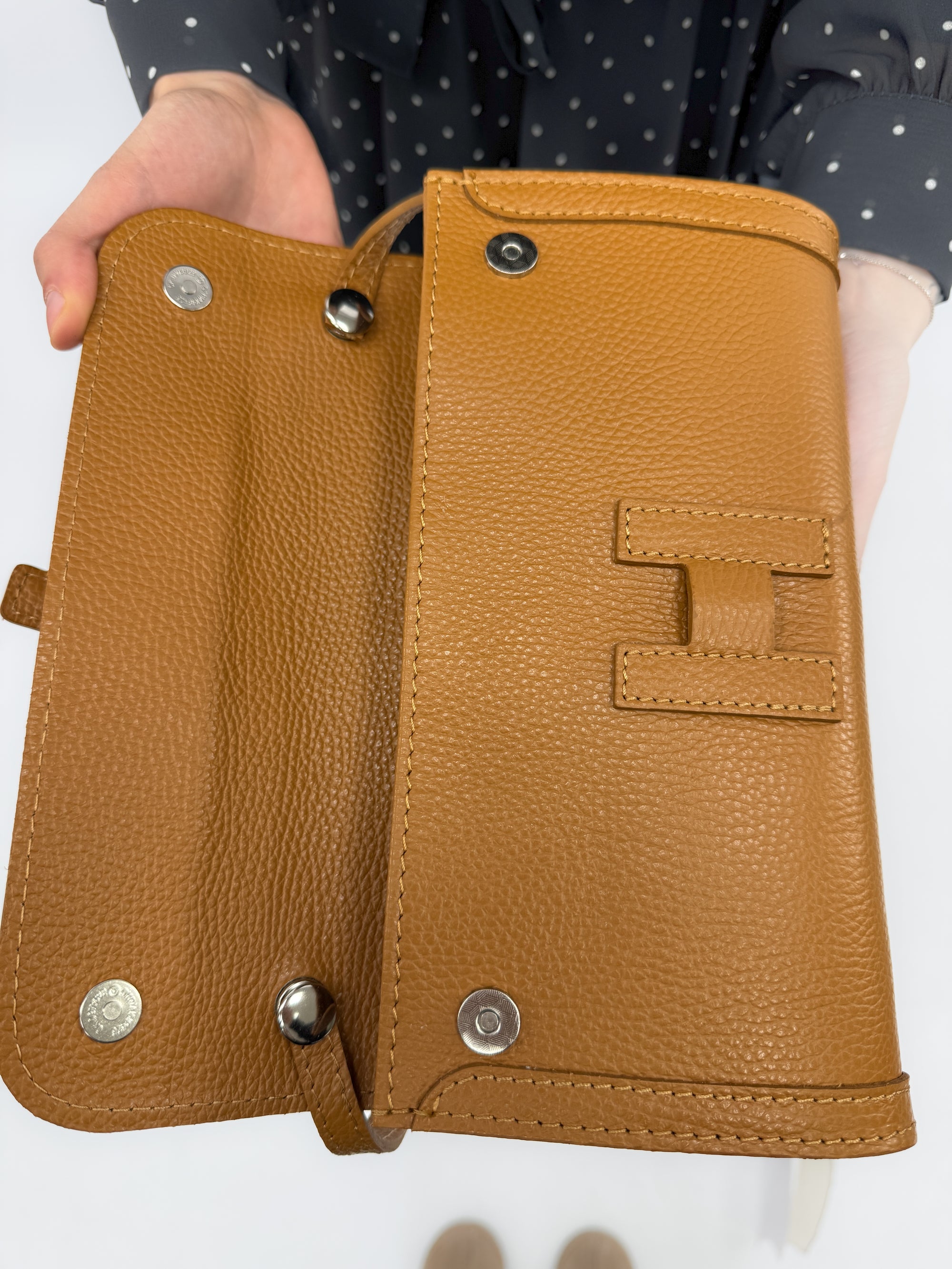 Borsa in Vera Pelle Made in Italy – Eleganza Essenziale