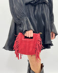 Borsa mini in vera pelle scamosciata con frange – Made in Italy