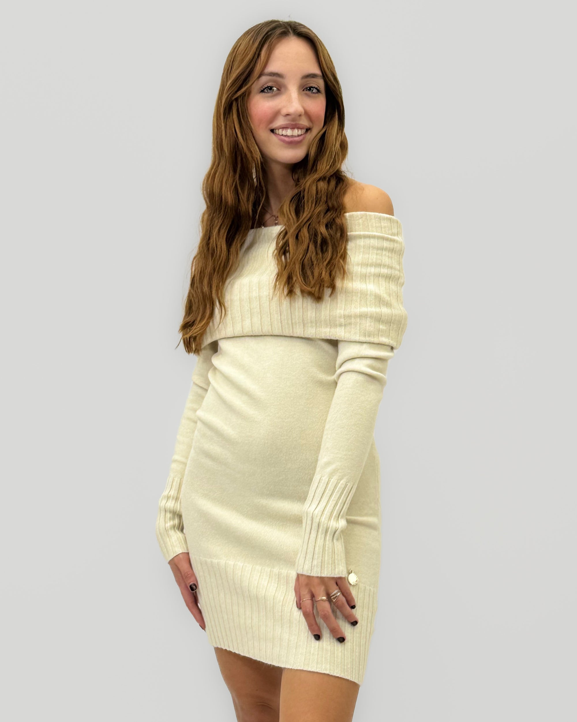 Abito in Maglia con Mantellina