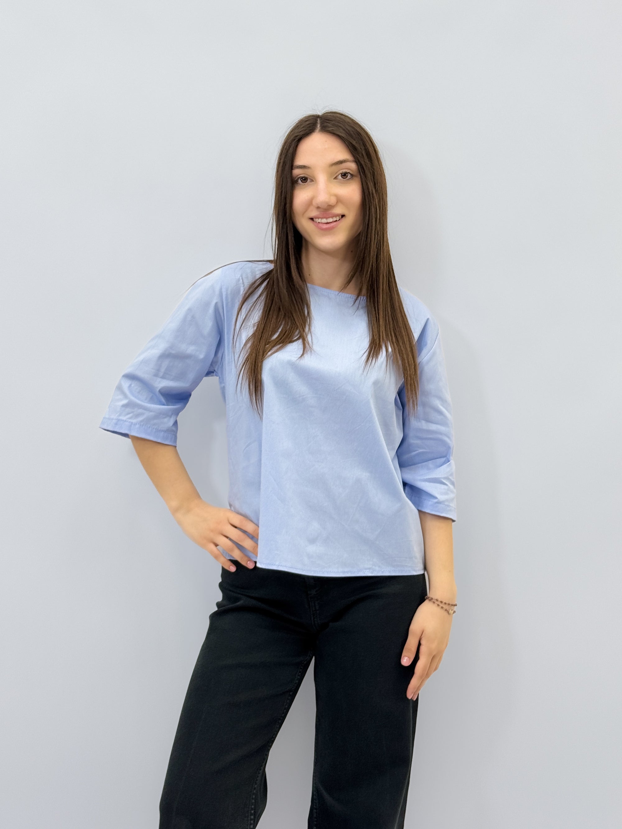 Blusa in cotone scollo a barchetta