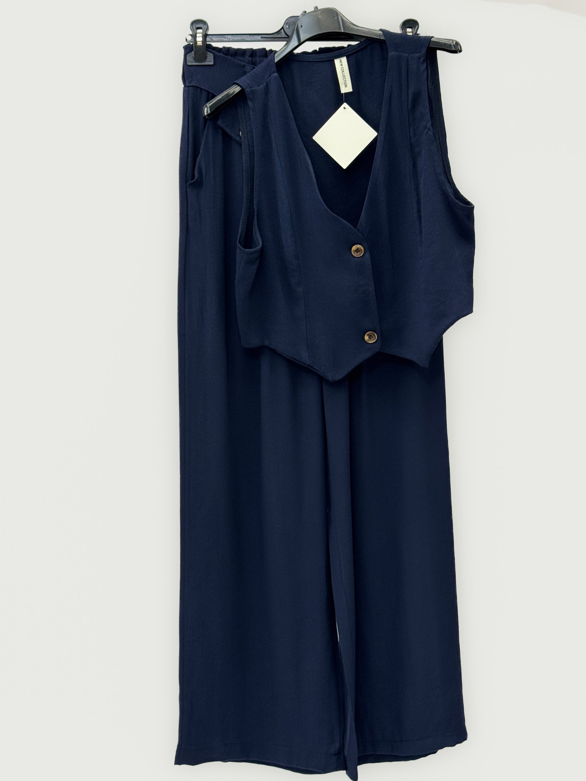 Completo con Gilet e Pantalone Palazzo