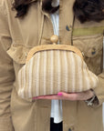 Pochette in paglia colorata