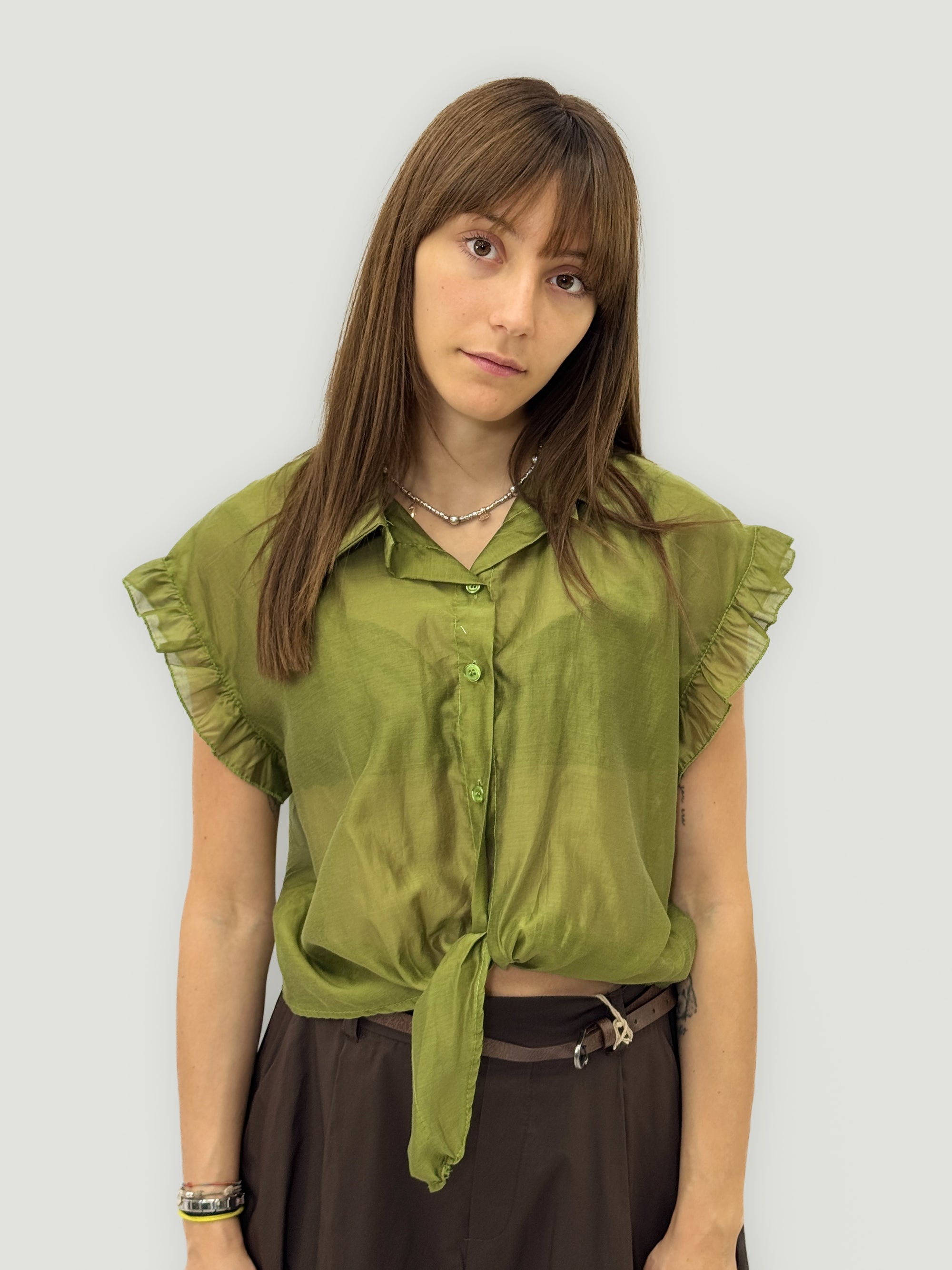 Camicia con Volant e Nodo Frontale