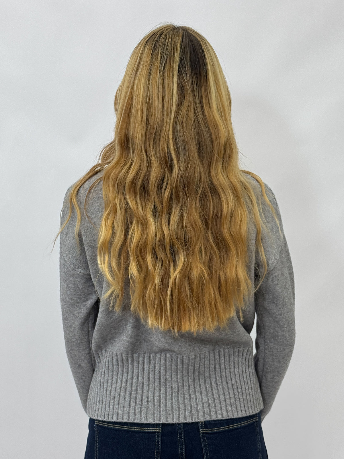 Maglione donna dolcevita corto in misto viscosa