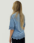 T-Shirt Cotone con Pizzo sul Fondo e Maniche