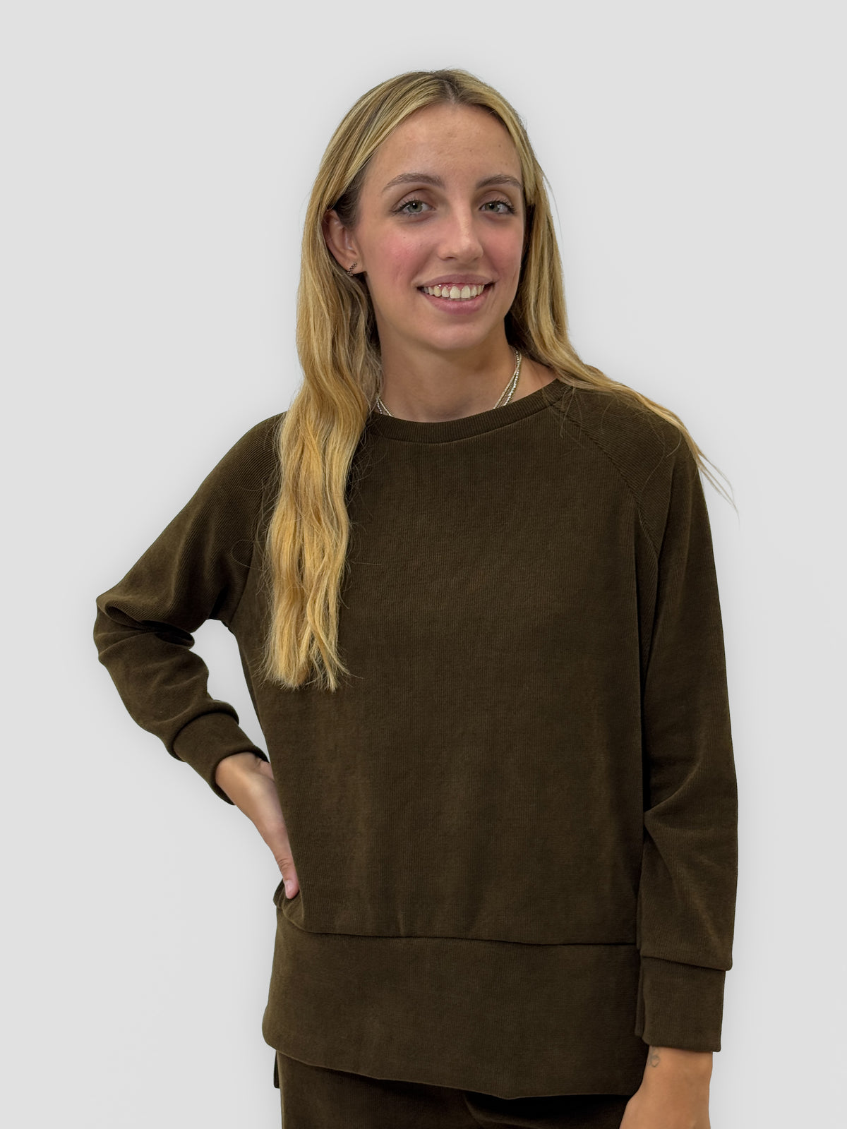 Completo Donna in Ciniglia – Morbido, Elegante e Super Comfort
