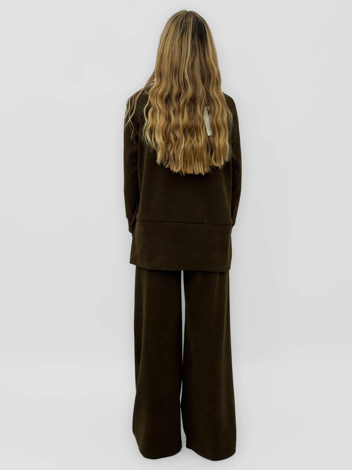 Completo Donna in Ciniglia – Morbido, Elegante e Super Comfort