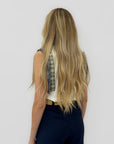 T-Shirt Bianca in Cotone con Dettagli Ricamati sulle Spalle