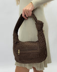 Borsa hobo intrecciata in suede