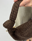 Borsa hobo intrecciata in suede