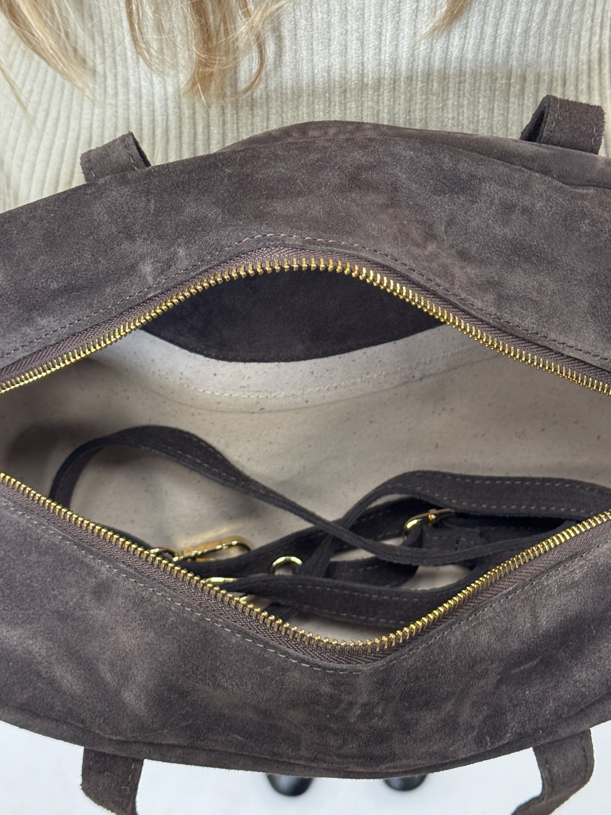 Borsa baguette in vera pelle scamosciata – Made in Italy