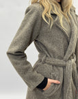 Cappotto bouclé con cintura in misto lana