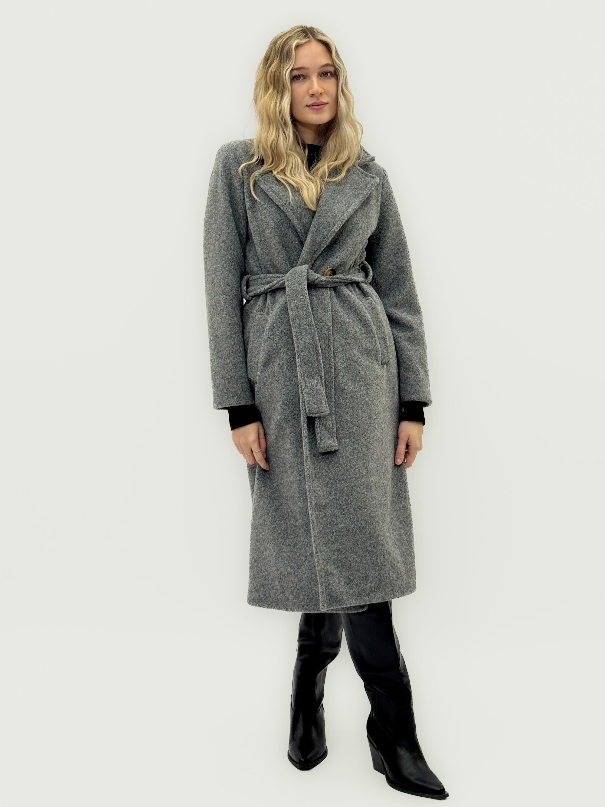 Cappotto bouclé con cintura in misto lana