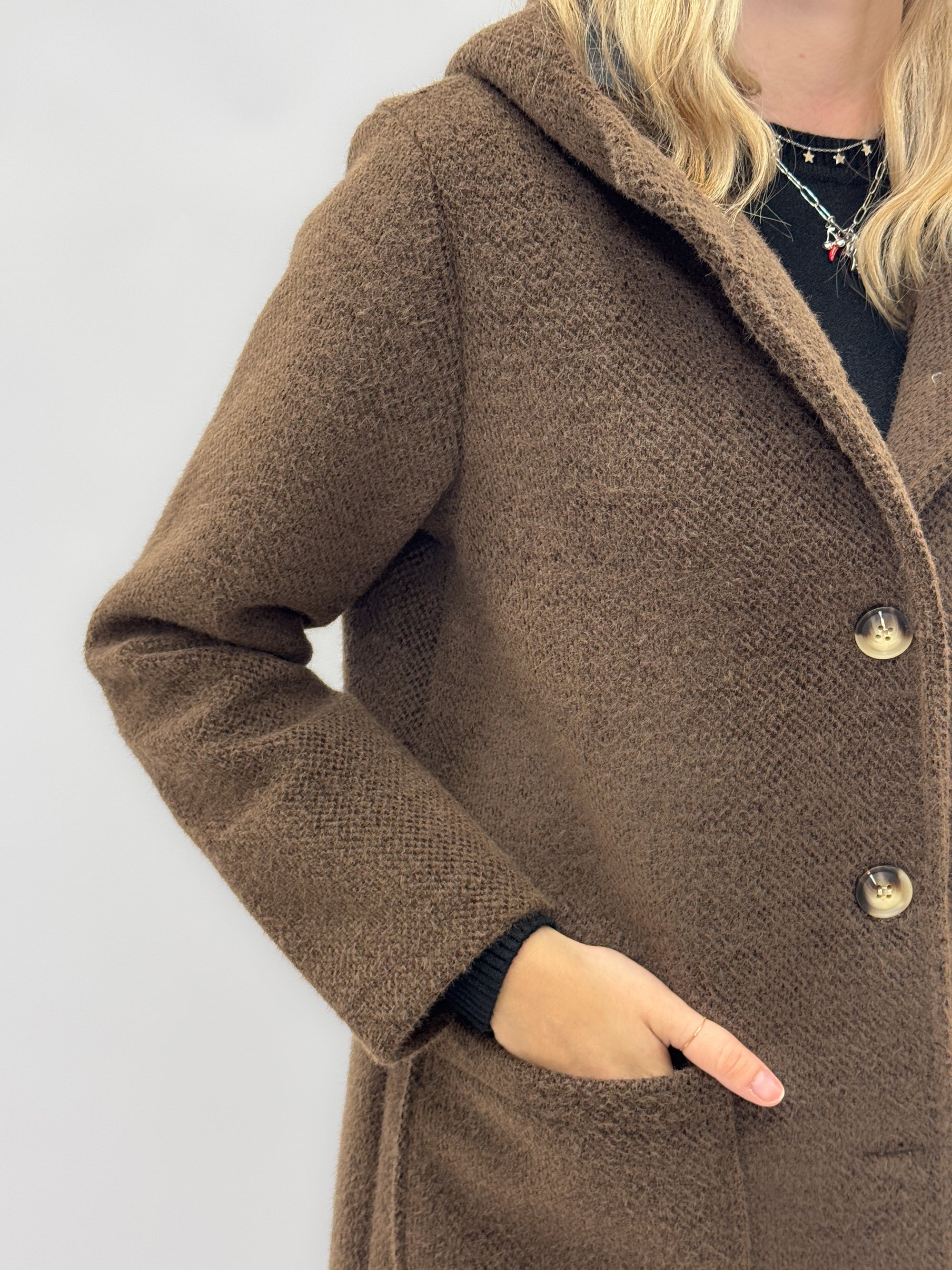 Cappotto caldo effetto teddy con cappuccio