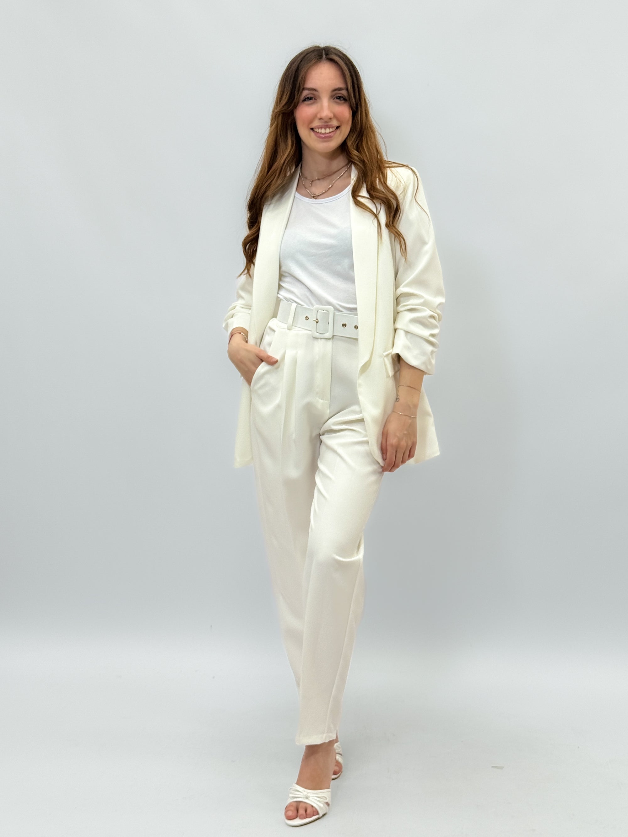 Completo giacca e pantalone