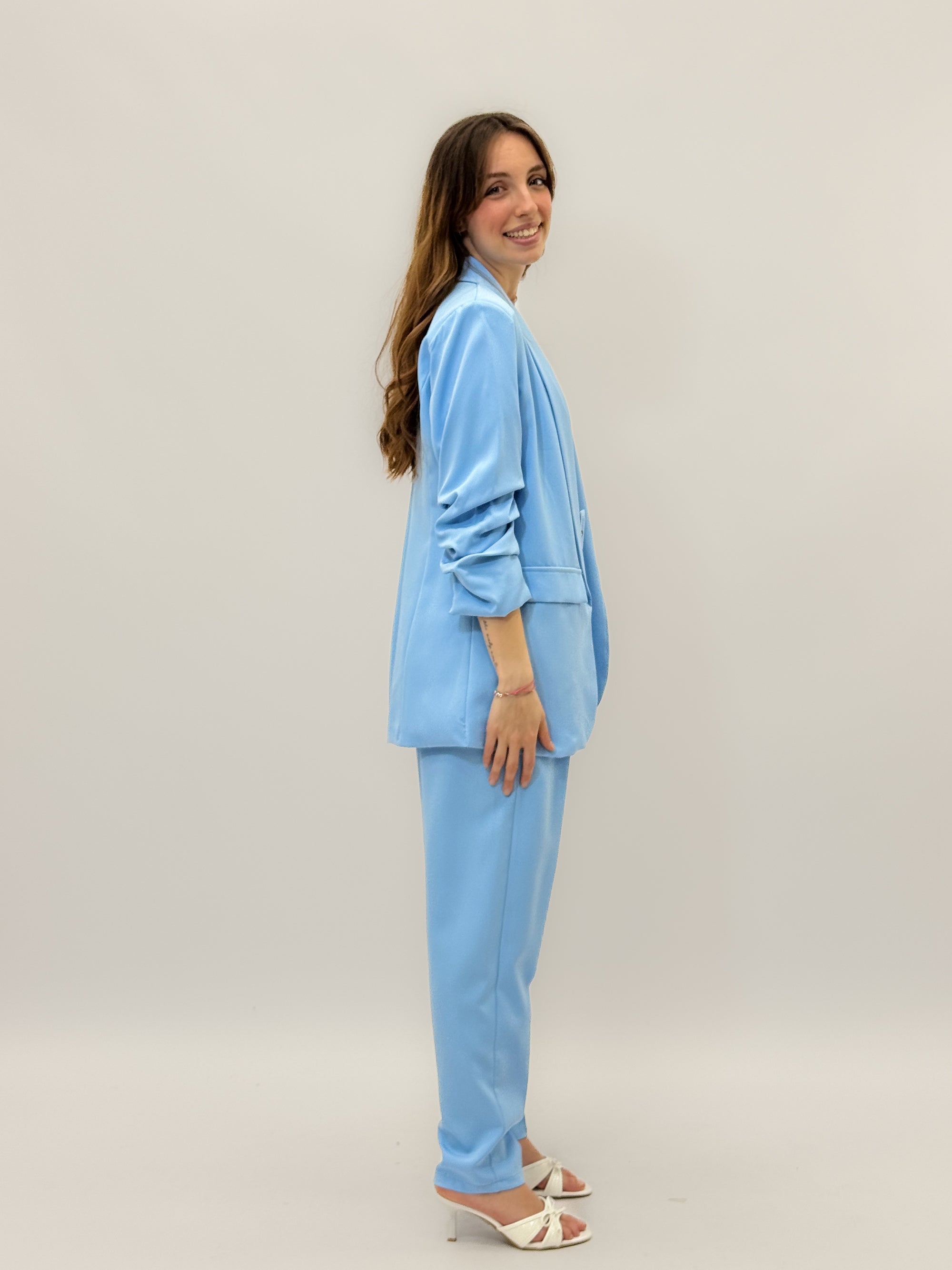 Completo giacca e pantalone