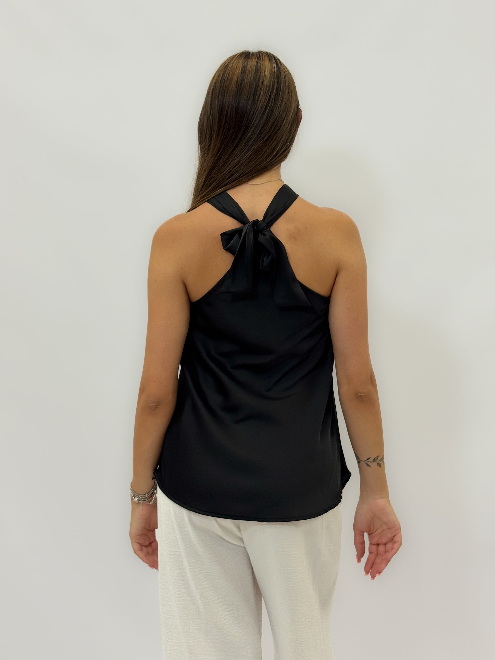 Top con scollo incrociato