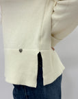 Maglia in misto lana con dettaglio polsini – Made in Italy
