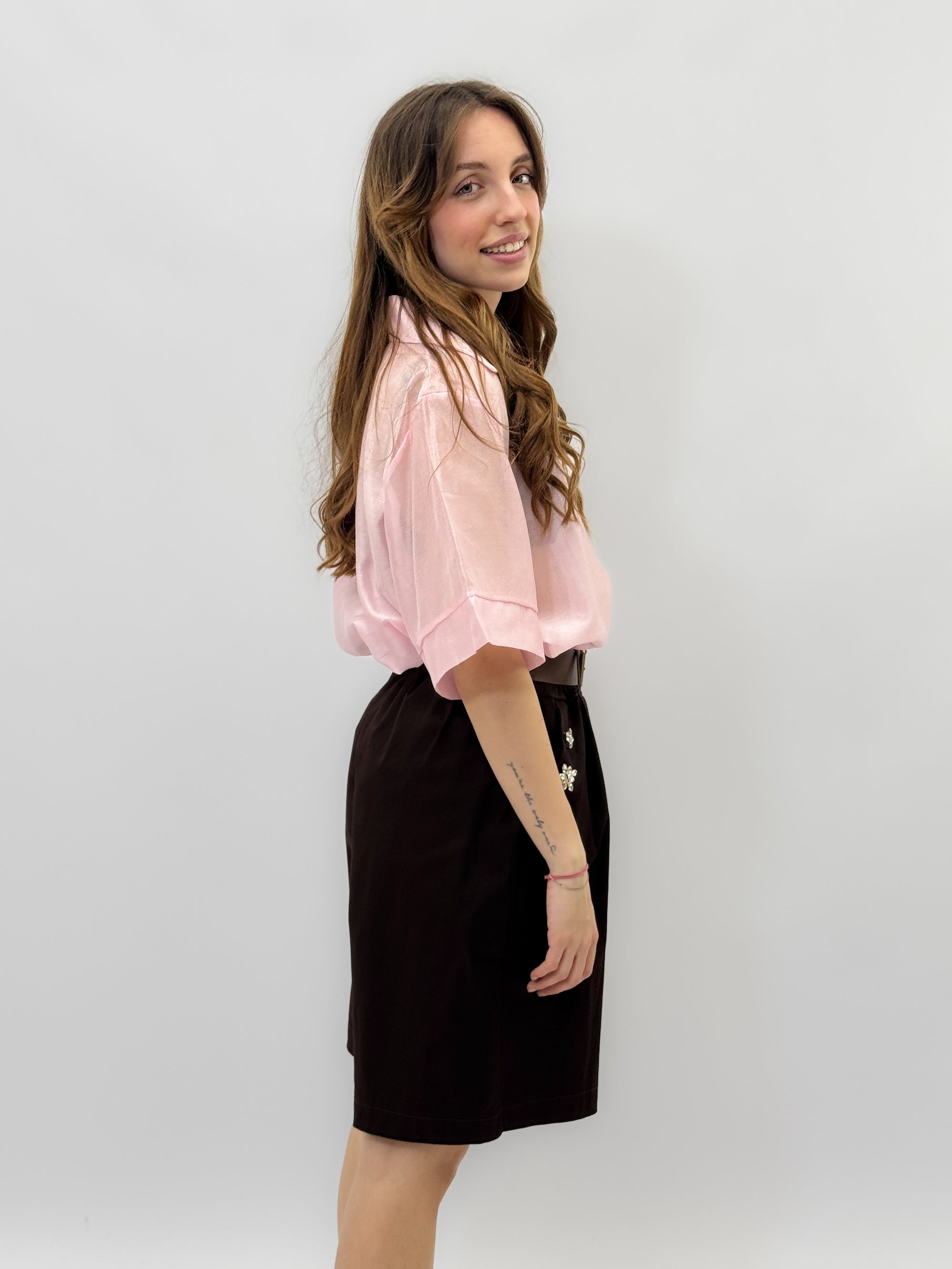 Pantaloncini con gioiello