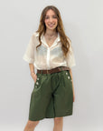 Pantaloncini con gioiello