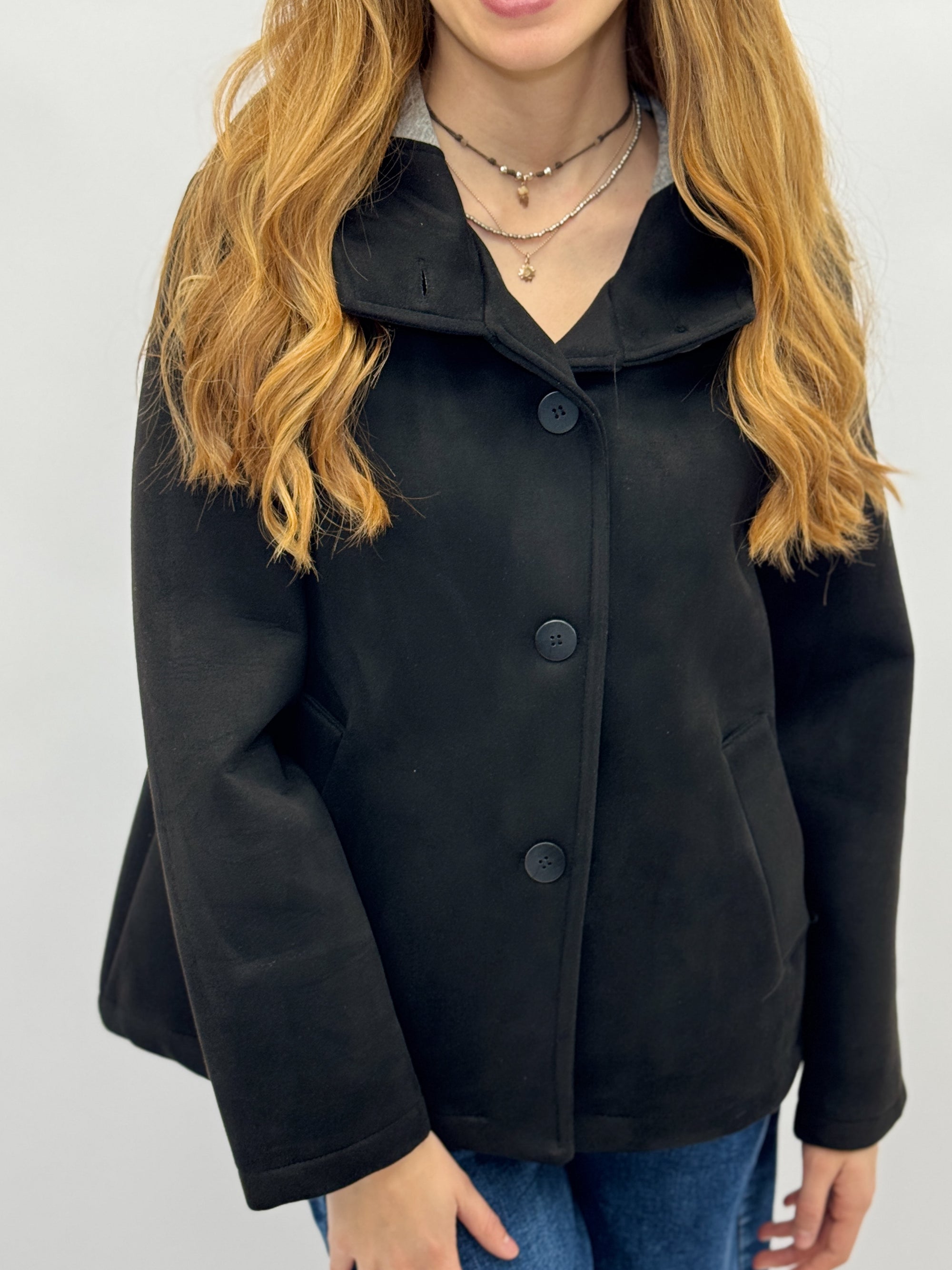 Giacca effetto alcantara con bottoni