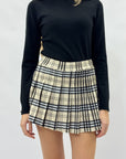 Gonna scozzese con pantaloncino – Grinta e stile collegiale
