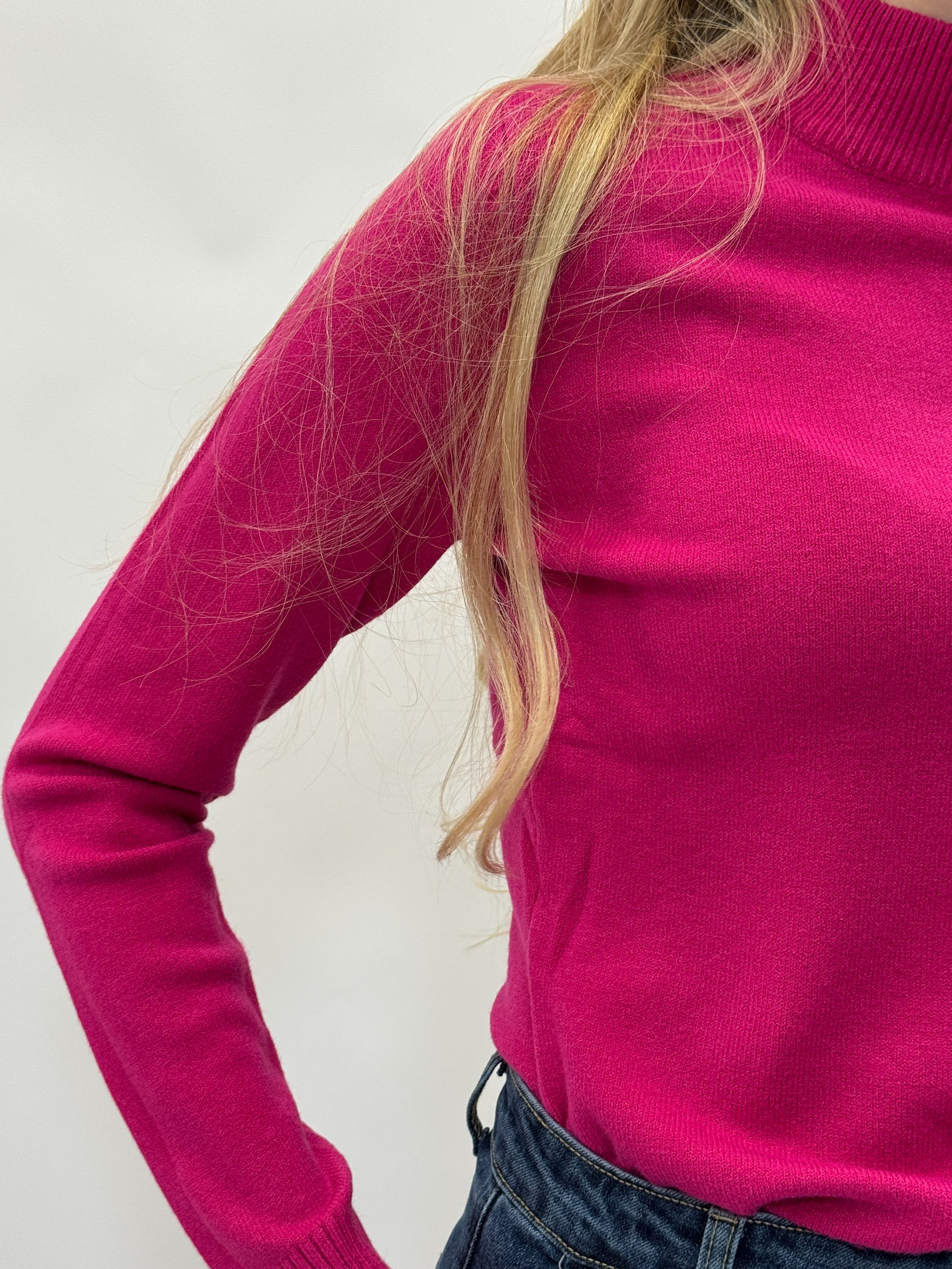 Maglione lupetto basic – Morbido e versatile