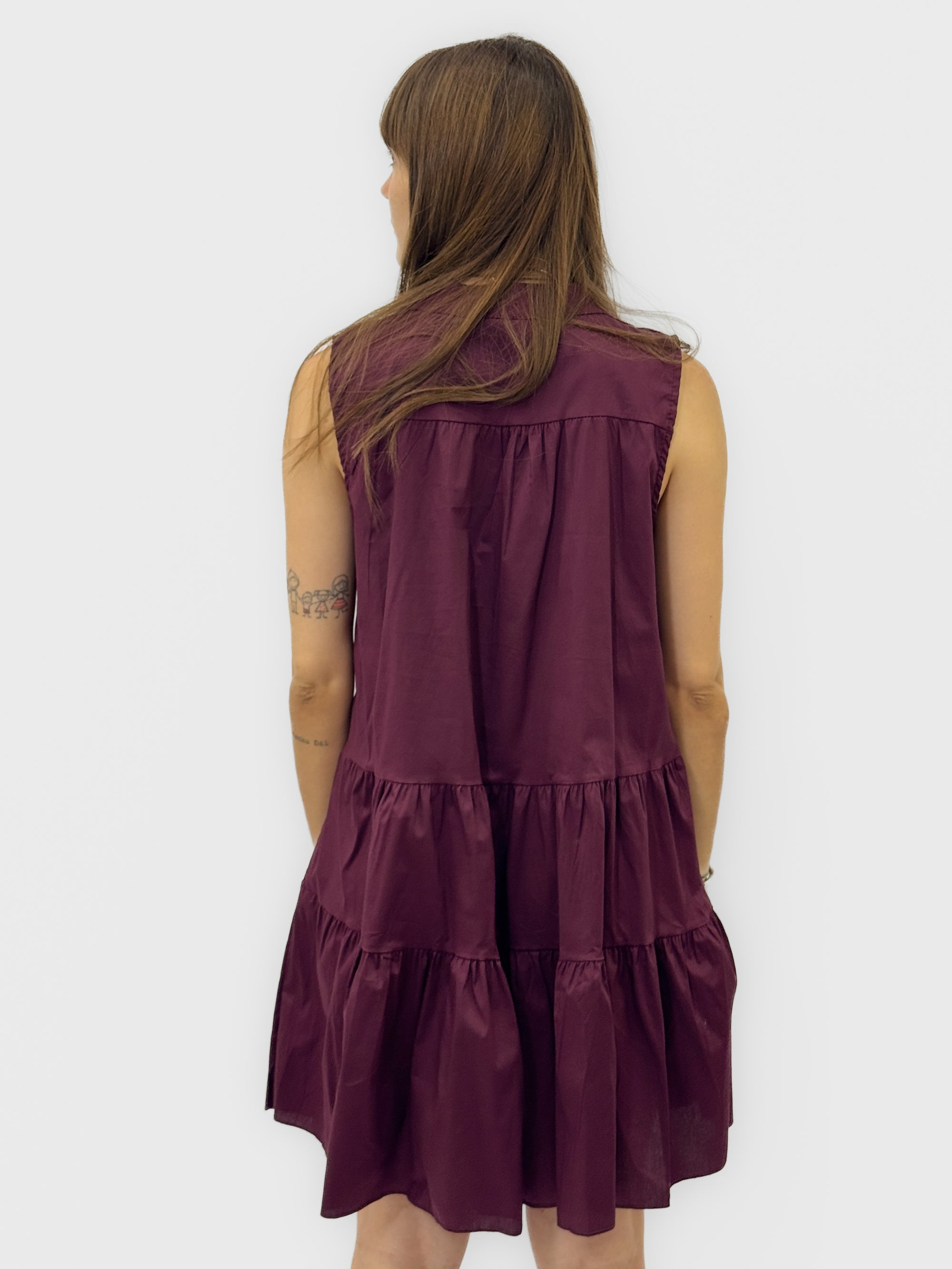 Abito in Cotone con Balze e Scollo a V
