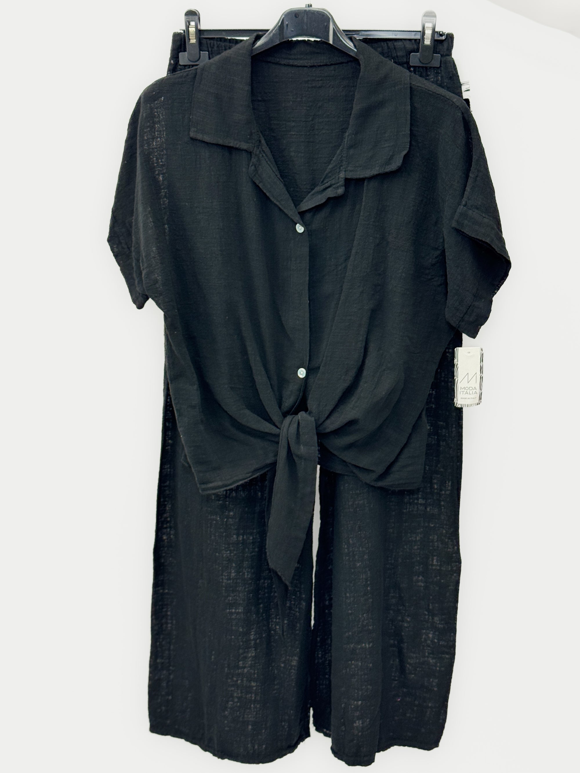 Completo Leggero con Camicia Annodata e Pantalone Palazzo