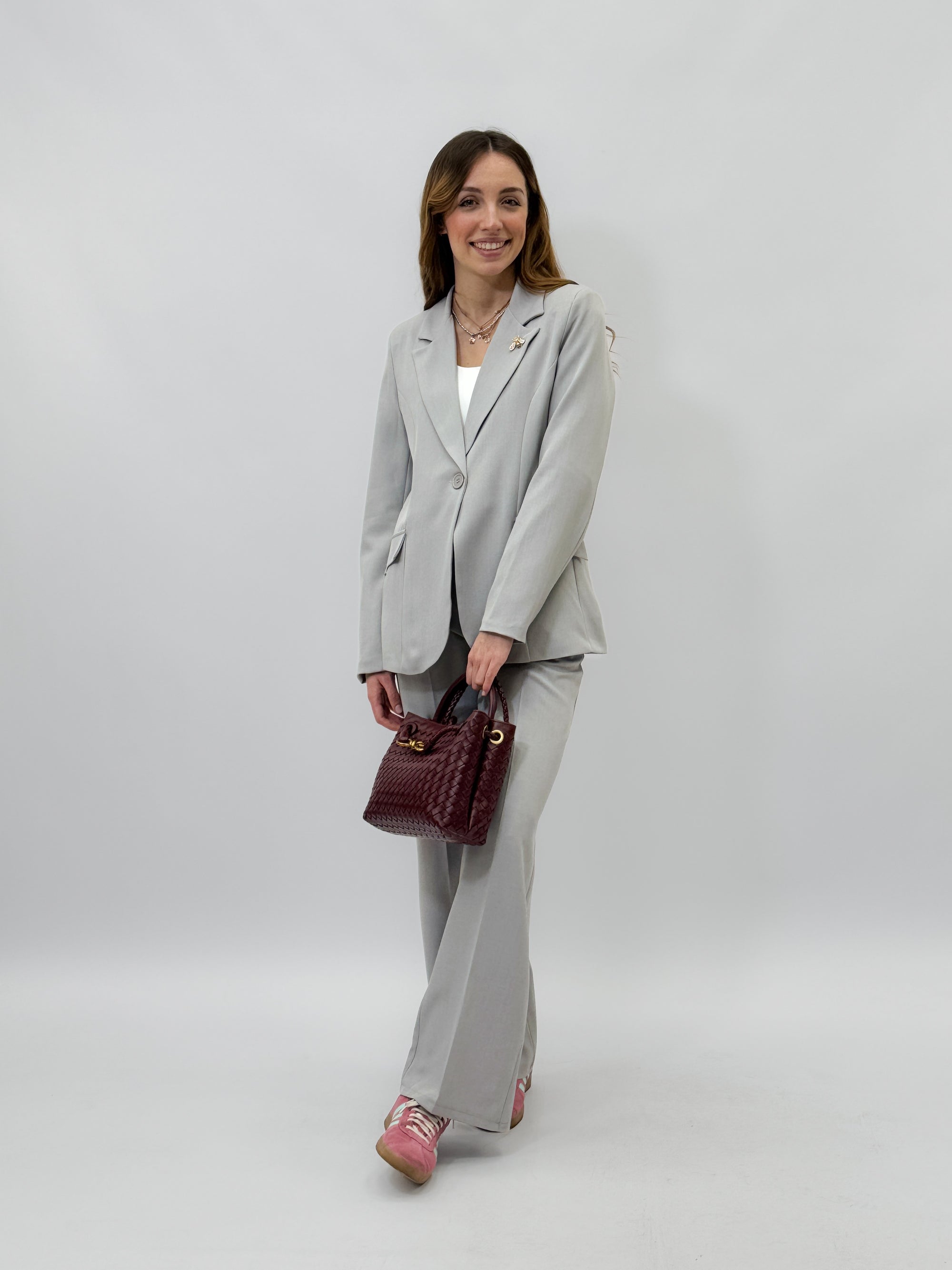 Completo giacca e pantalone con ape