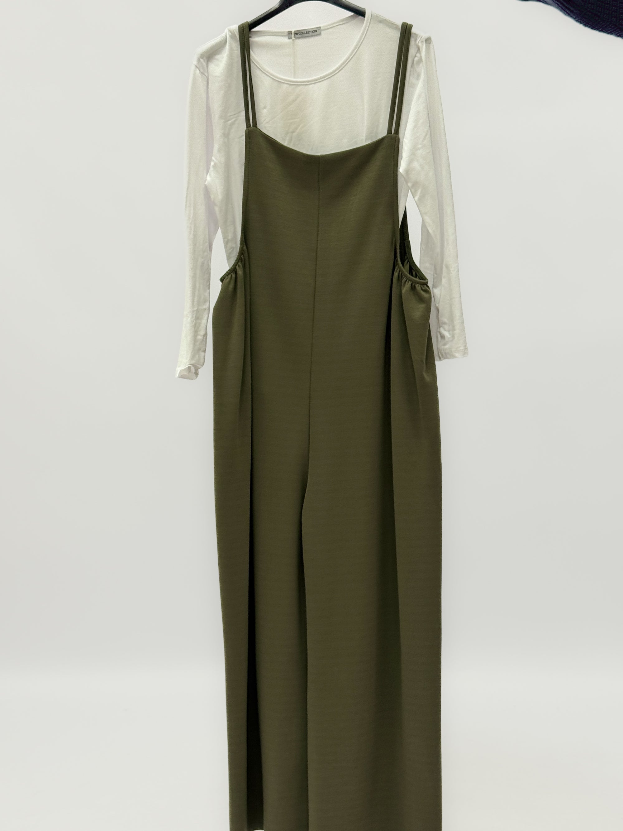 Salopette pantalone a gamba larga