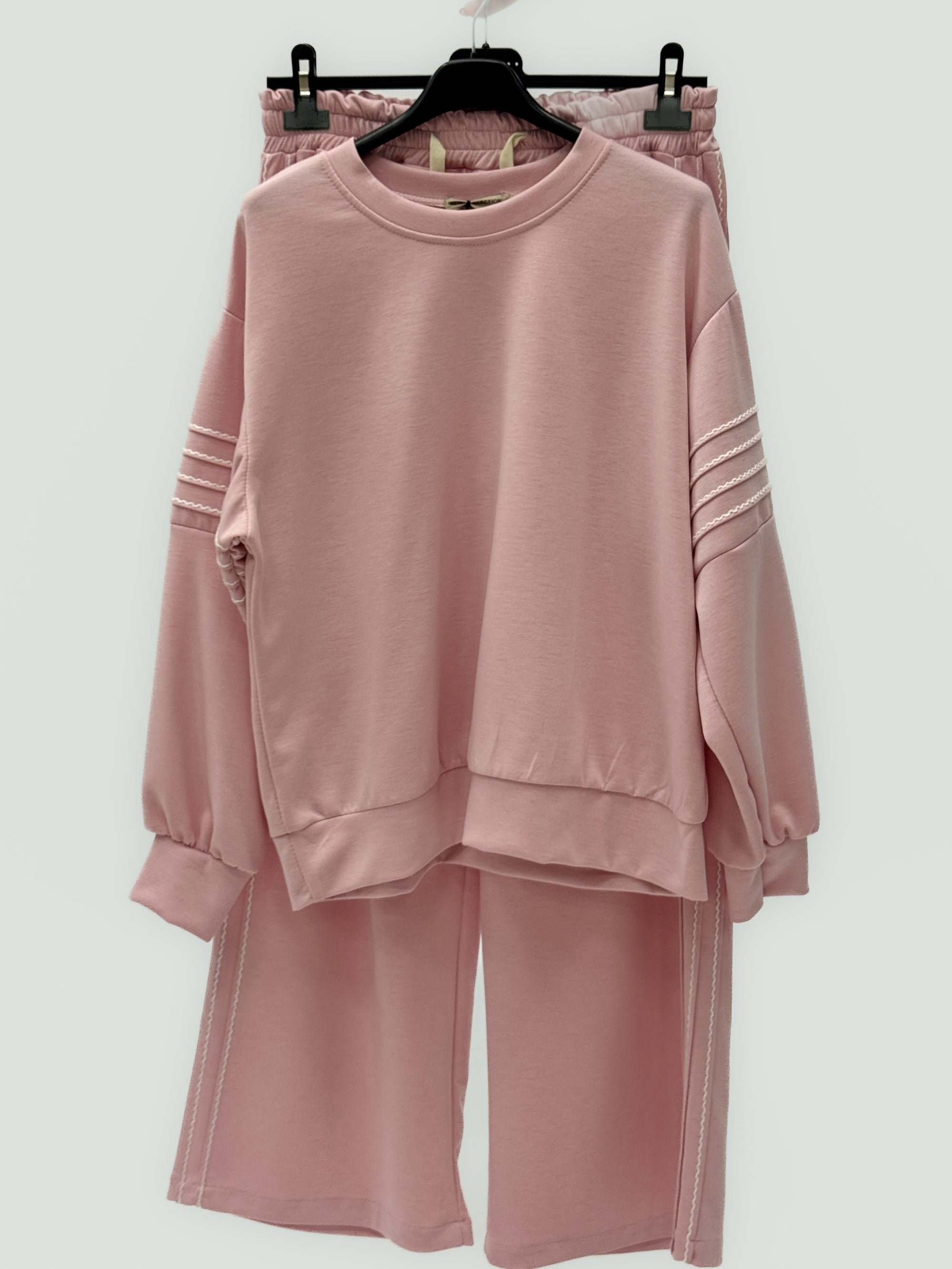 Completo tuta con felpa e pantaloni