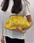 Pochette ricamata
