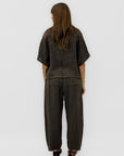 Pantaloni in Lino con Vita Elasticizzata e Gamba Morbida