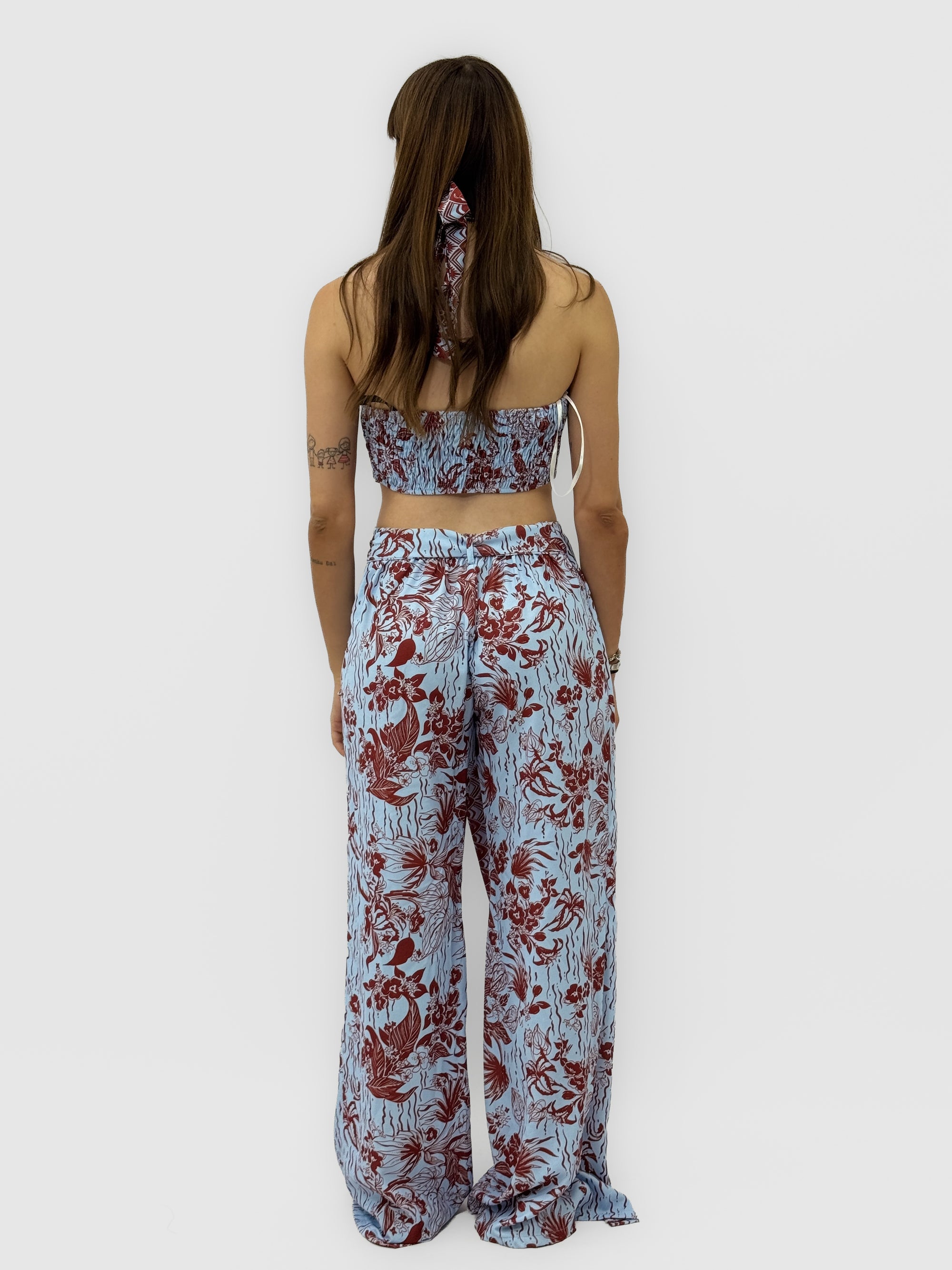 Completo con Top Incrociato e Pantalone Palazzo Fantasia Tropicale