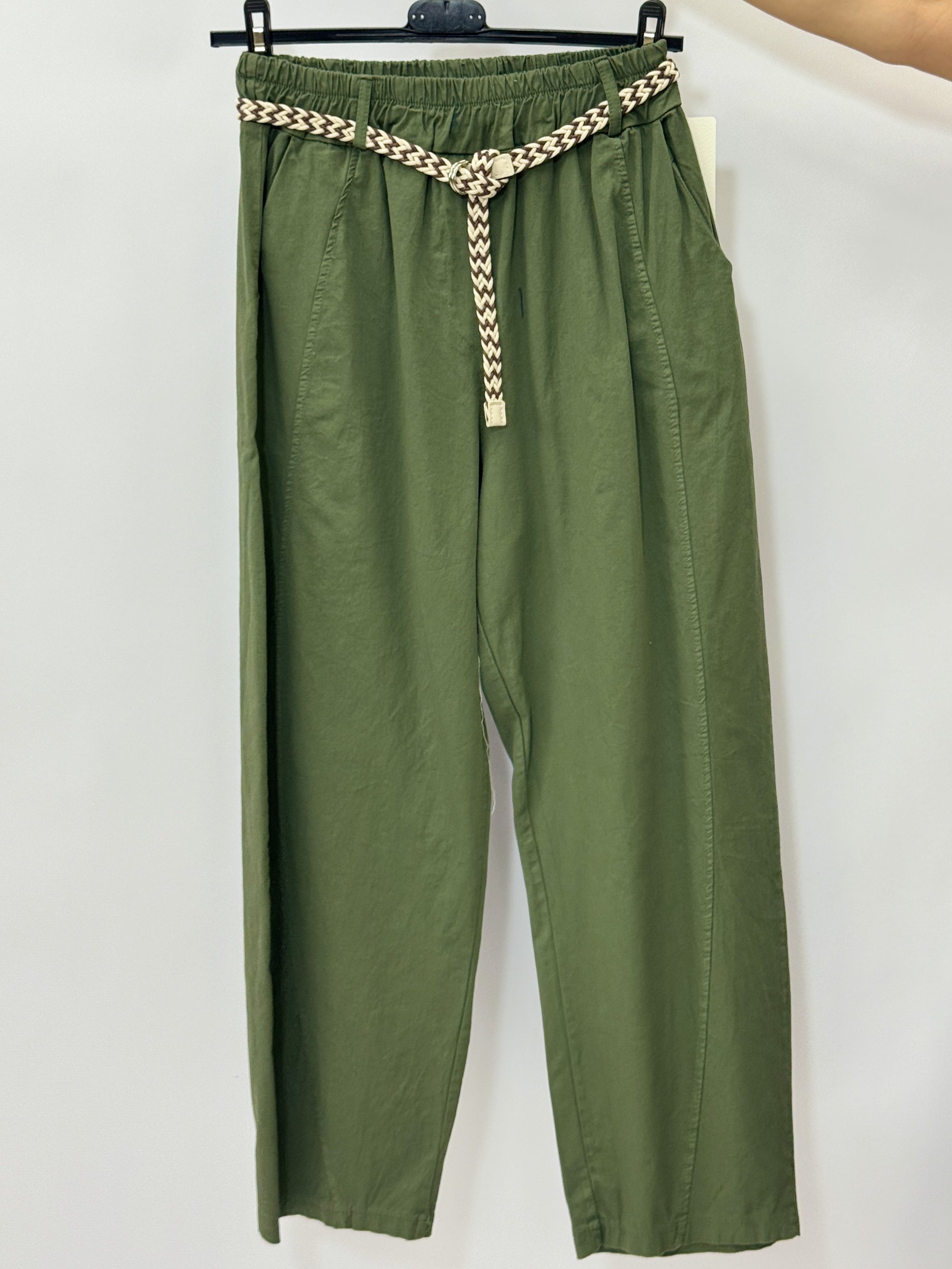 Pantalone 100% Cotone con Vita Elasticizzata e Gamba Morbida