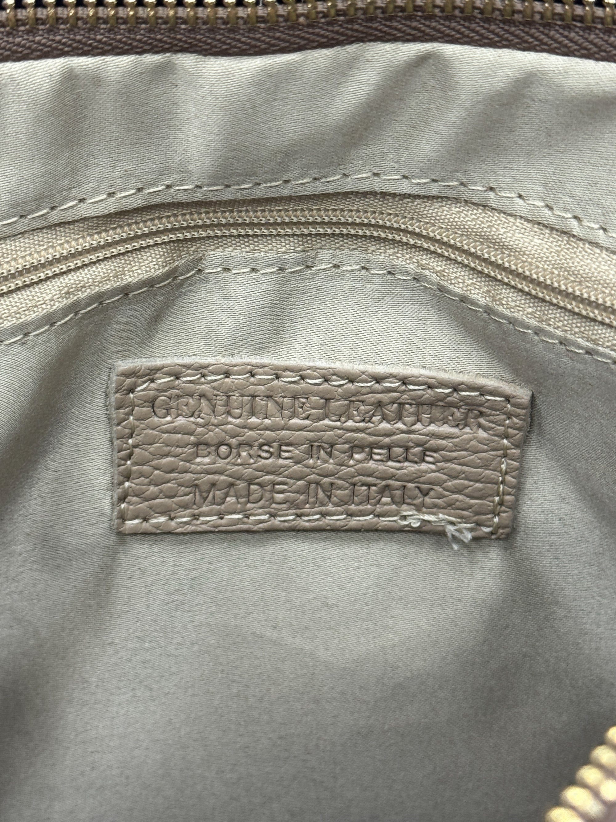 Borsa a spalla in vera pelle scamosciata con frange – Made in Italy