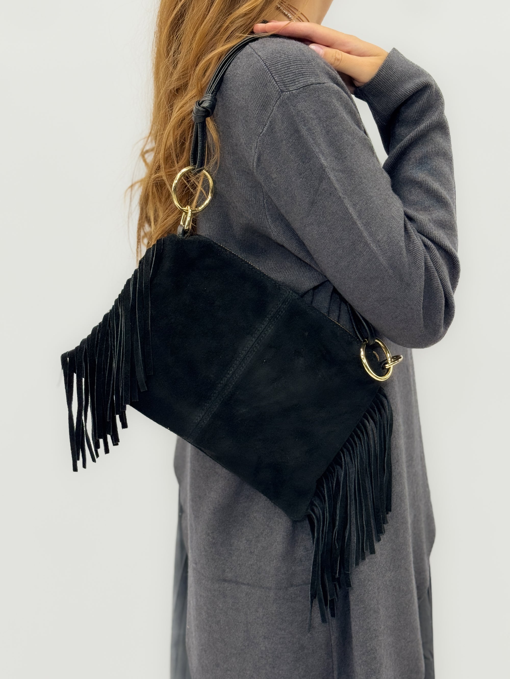 Borsa a spalla in vera pelle scamosciata con frange – Made in Italy