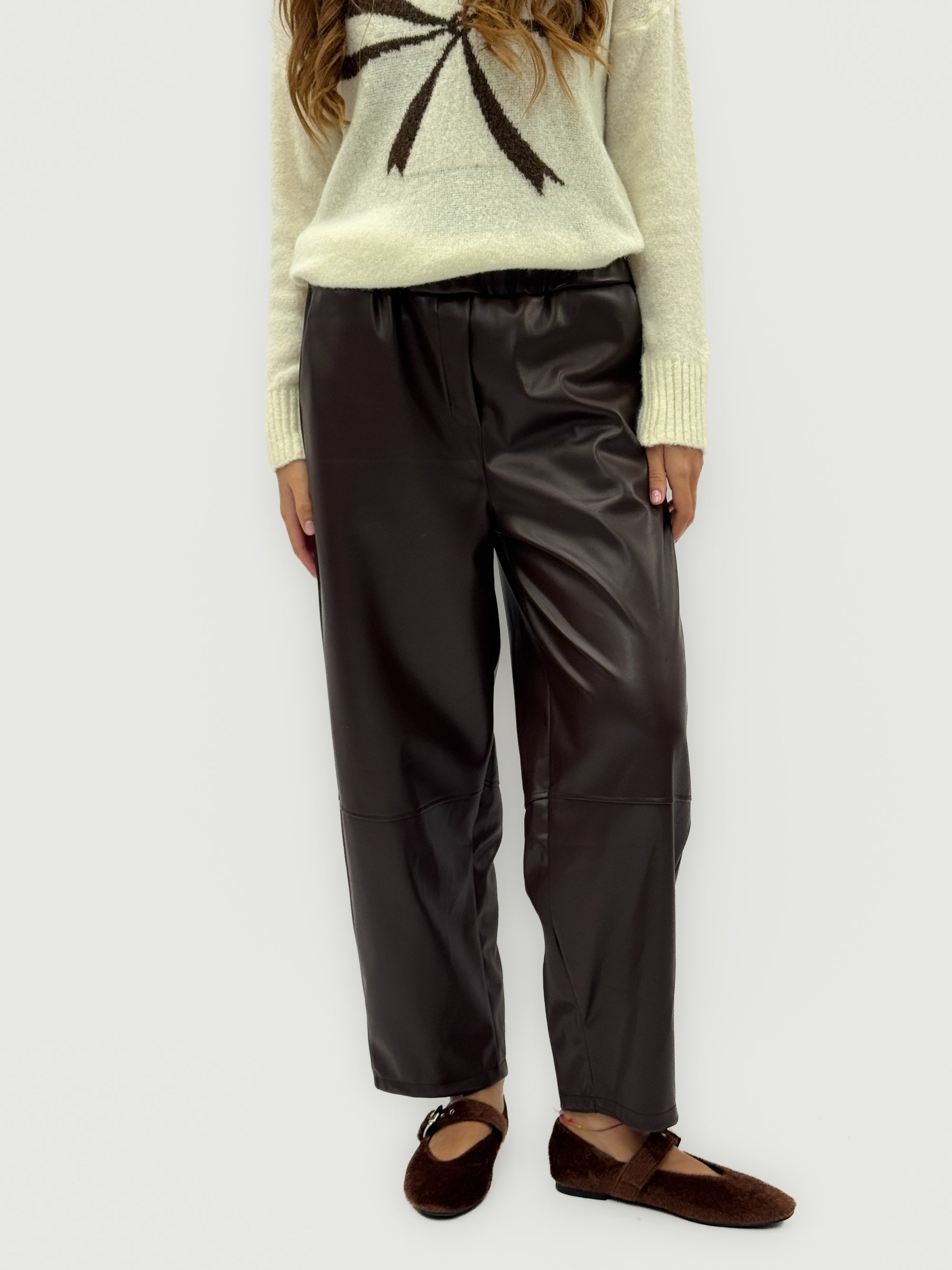 Pantaloni in ecopelle – Stile e comfort quotidiano