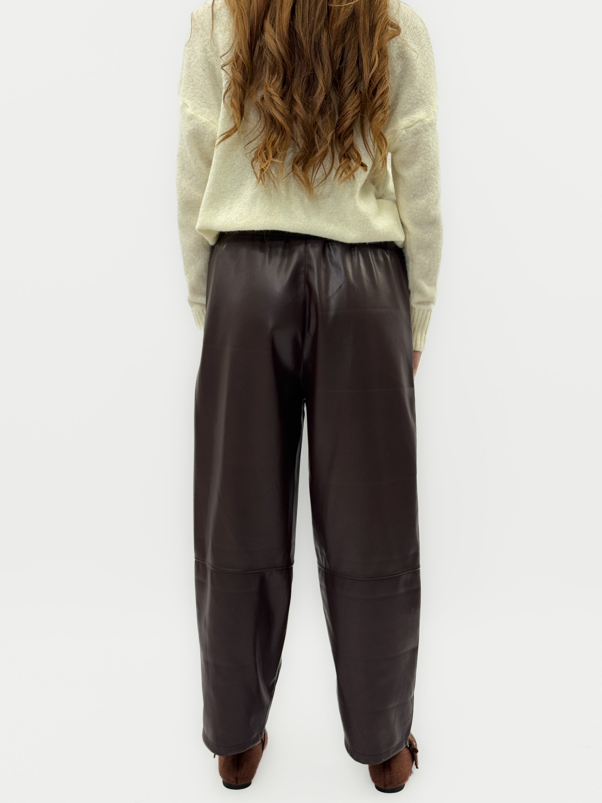 Pantaloni in ecopelle – Stile e comfort quotidiano