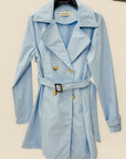 Trench doppiopetto con cintura